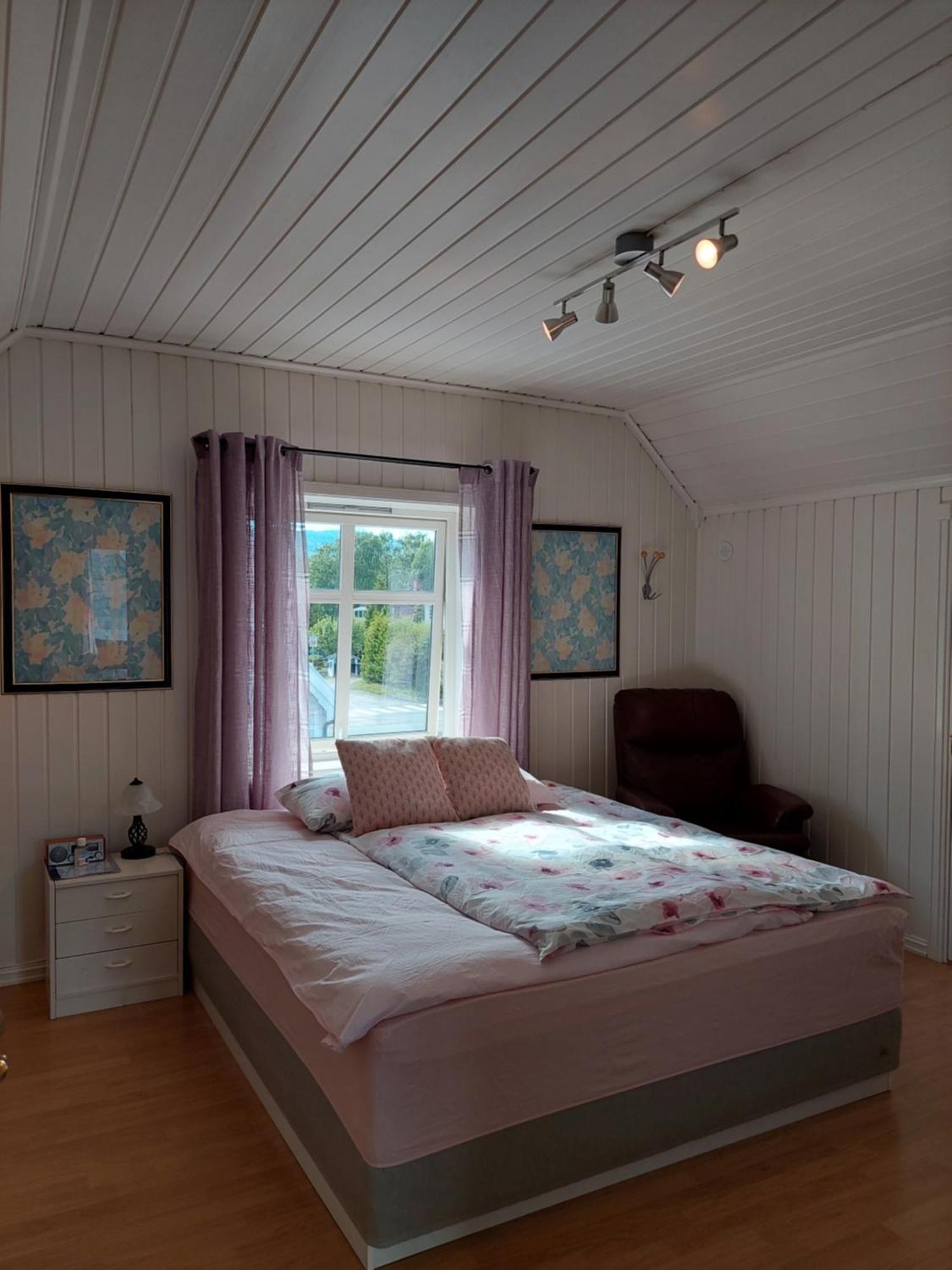 Egil'S Vacation House Lillehammer Rum bild